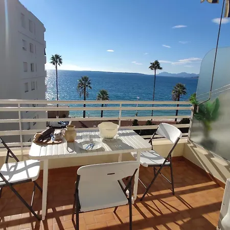 Juan Les Pins Apartment